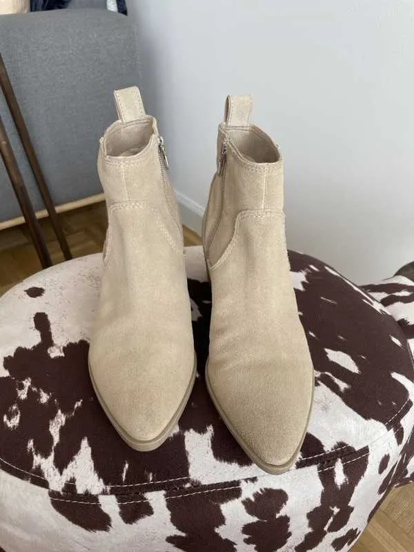 ABLE BOOTIES DUNE SUEDE re:vita