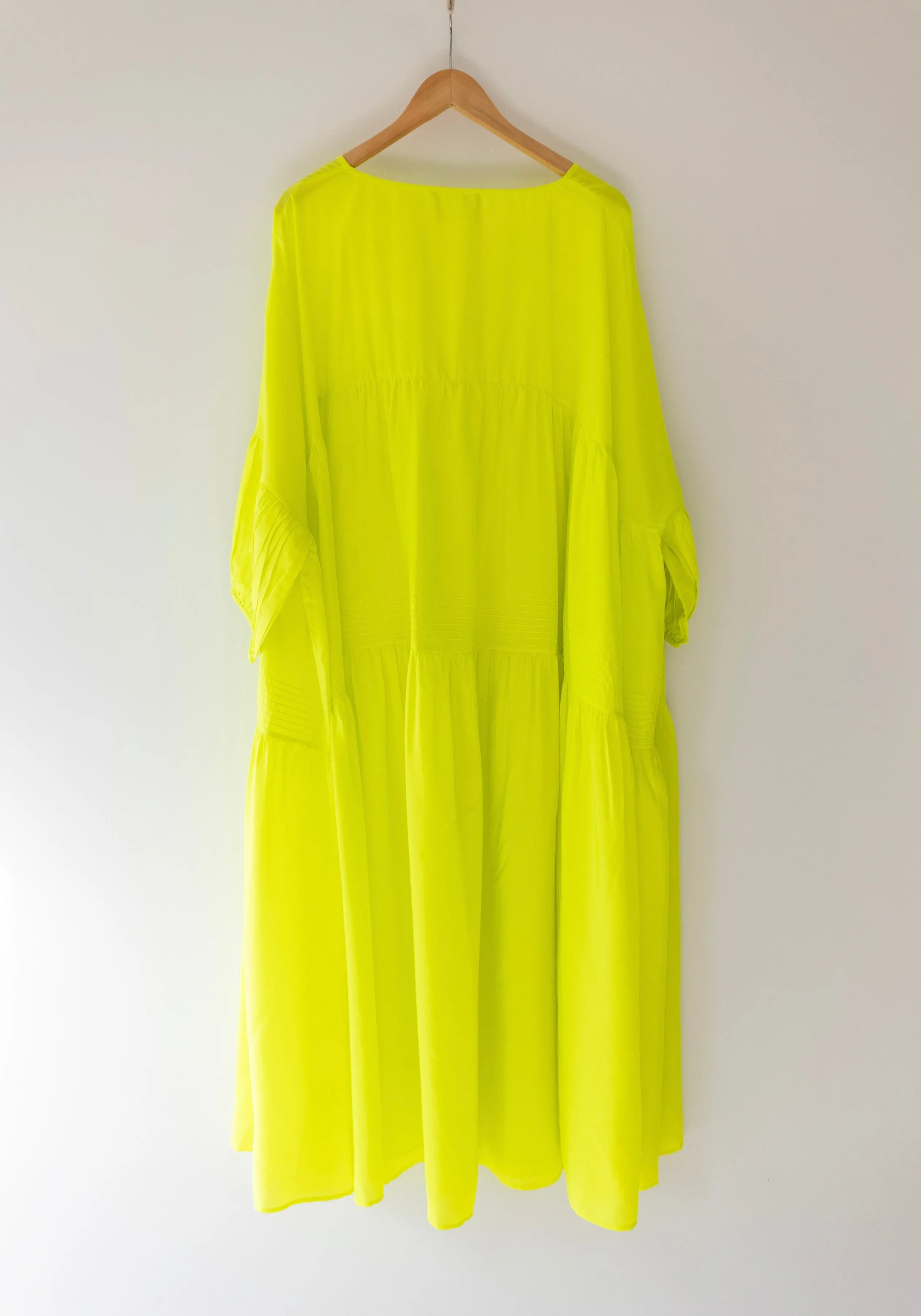 Airi Maxi Dress in Fluoro Yellow