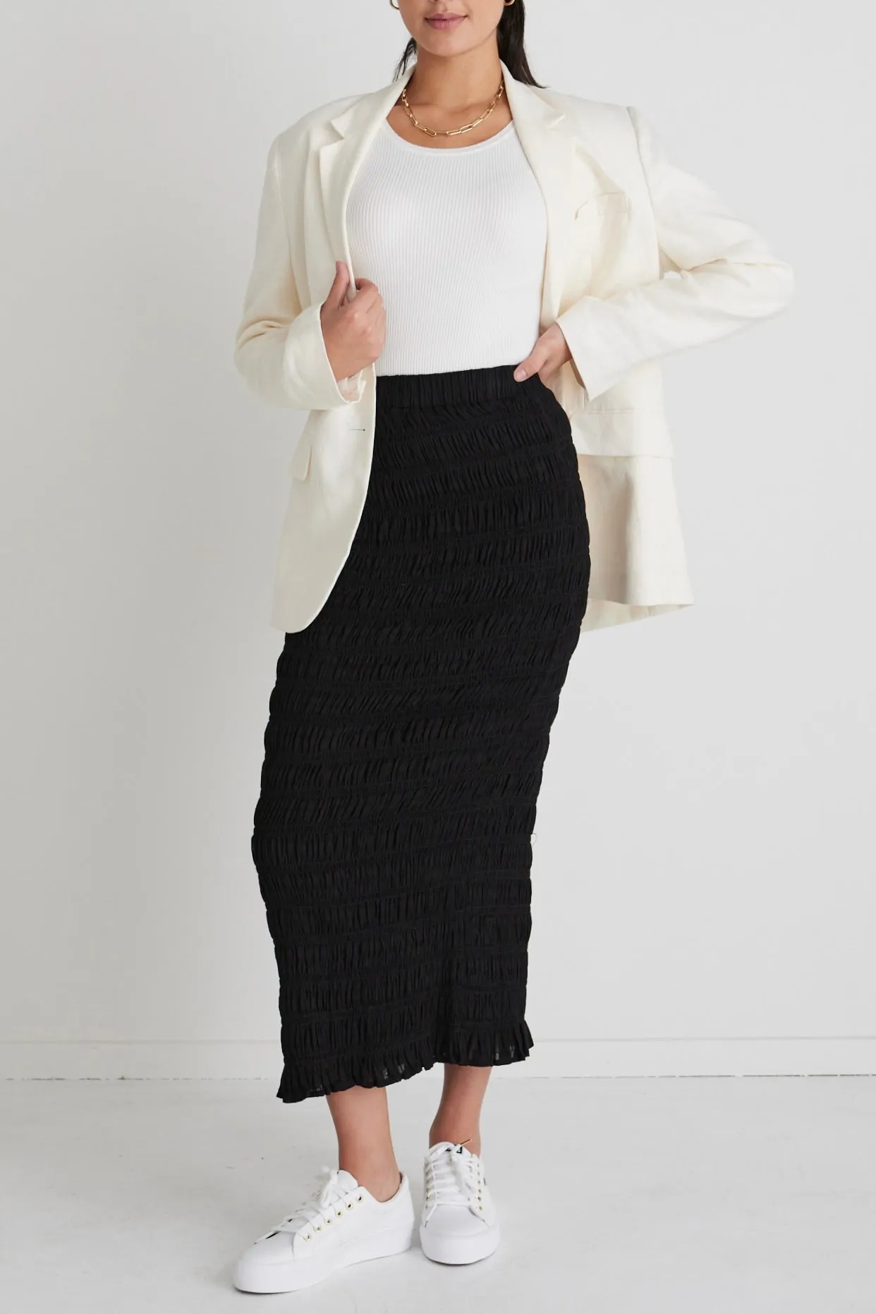 Attentive Black Cotton Shirred Straight Midi Skirt