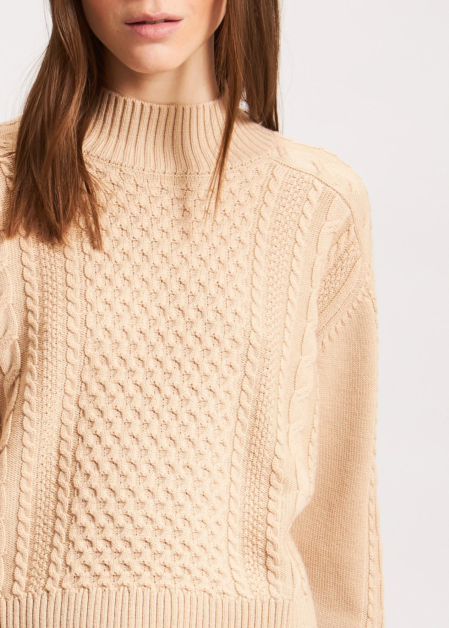 CABLE KNIT MOCK NECK SWEATER