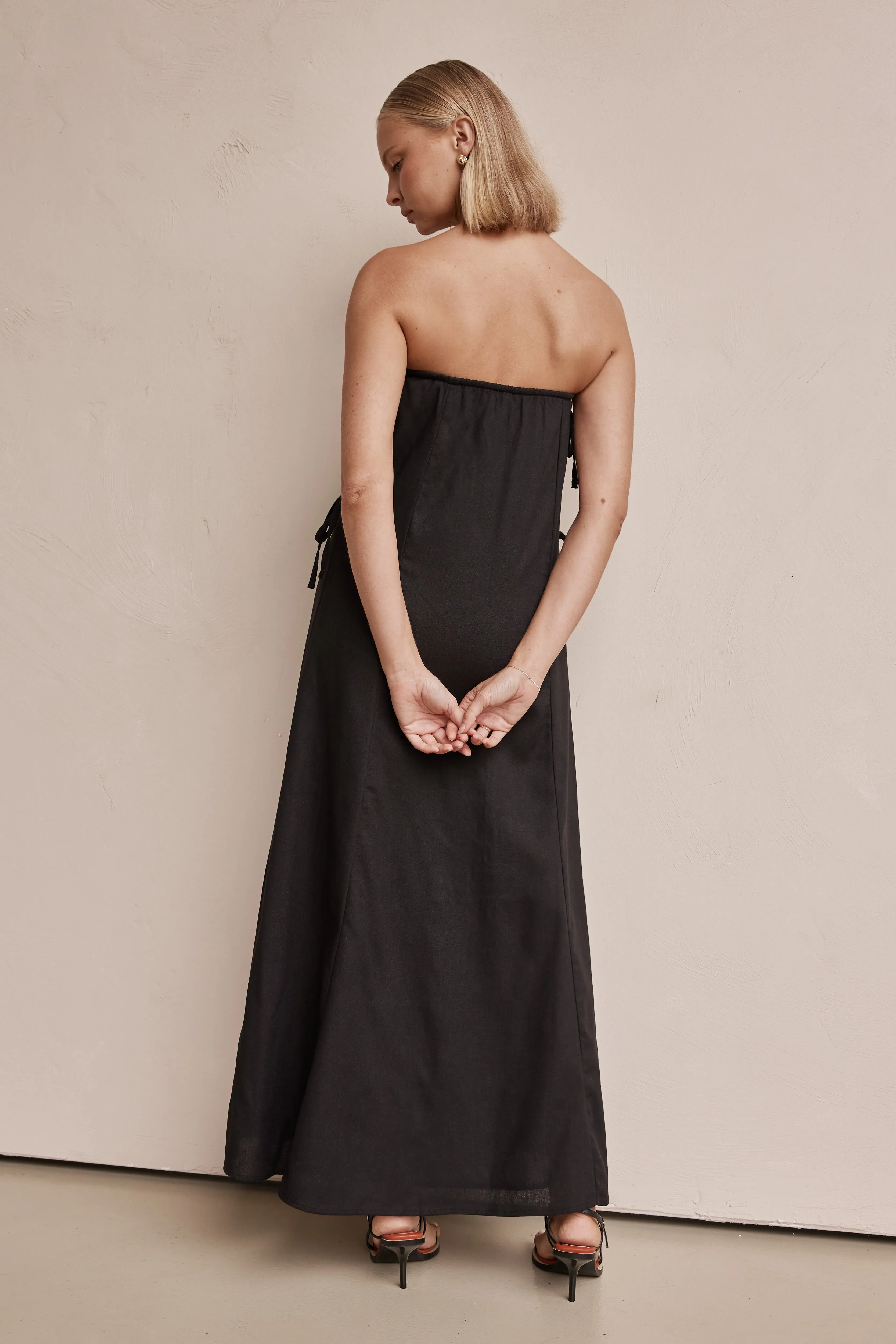 Kayden Maxi Dress (Black)