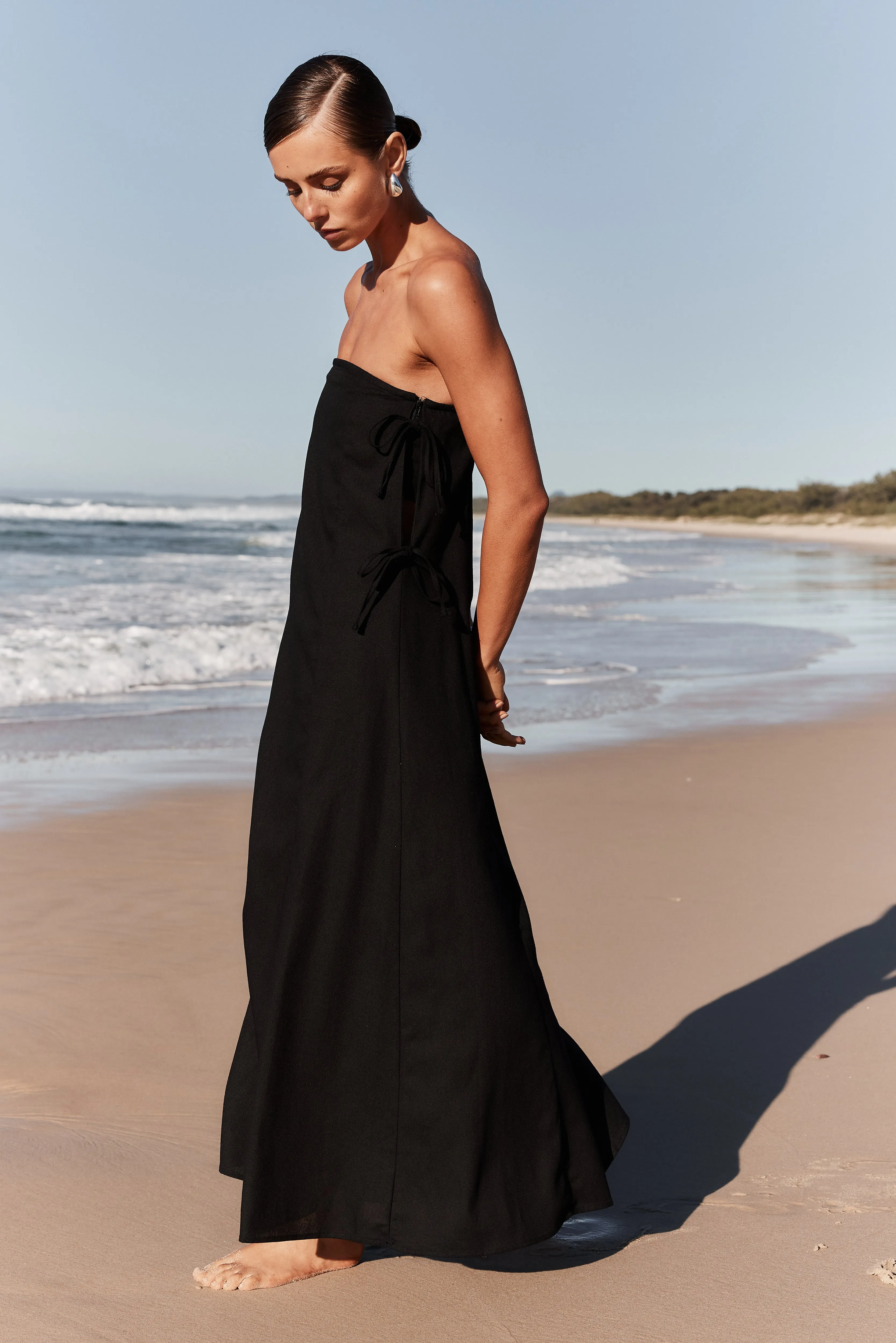 Kayden Maxi Dress (Black)