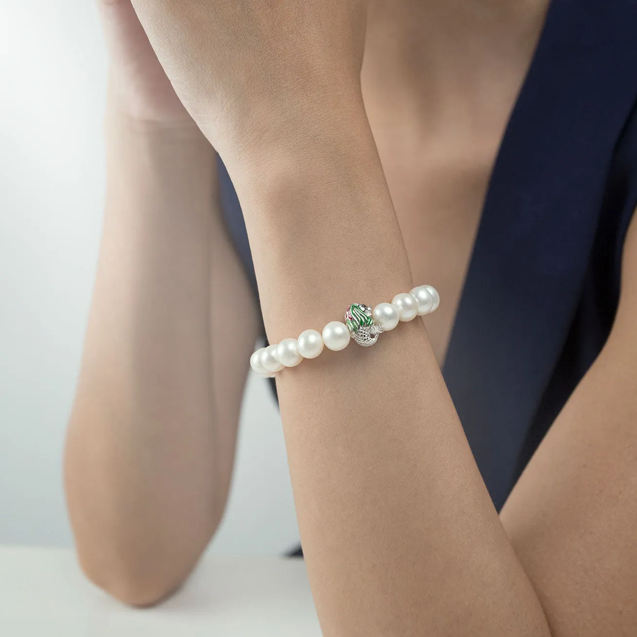 Merlion Freshwater Pearl Bracelet WB00083 | New Yorker