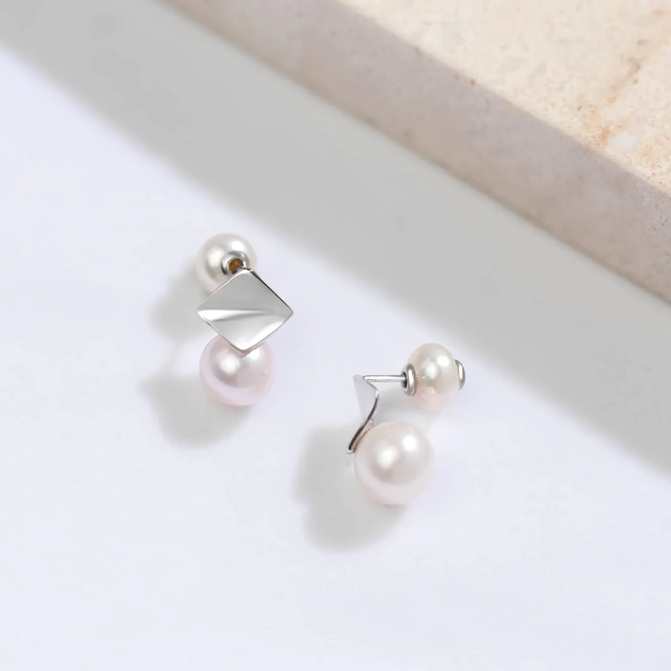 New Yorker Freshwater Pearl Earrings WE00492