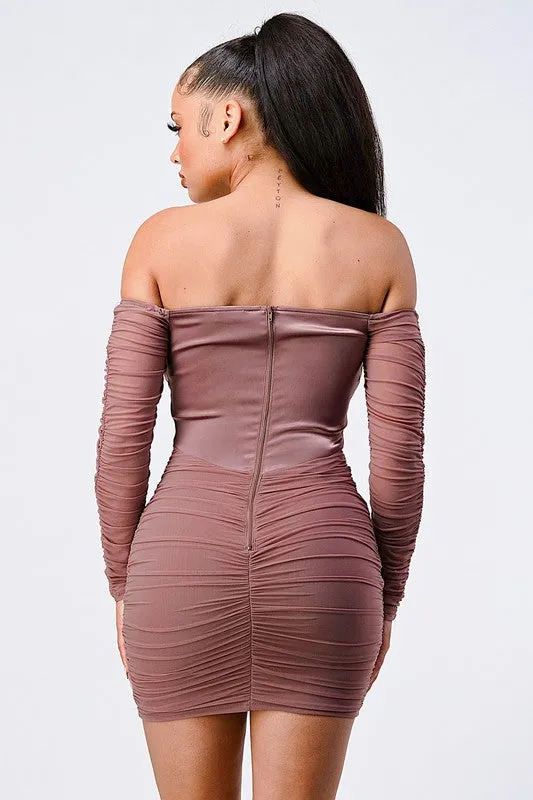 OFF SHOULDER BODYCON DRESS