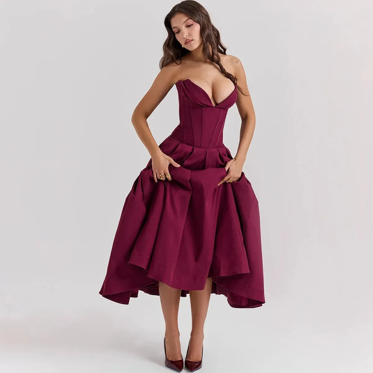 Sexy Strapless Backless Dress - Summer 2024 Fashion Trend